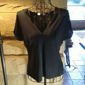 Black v neck top